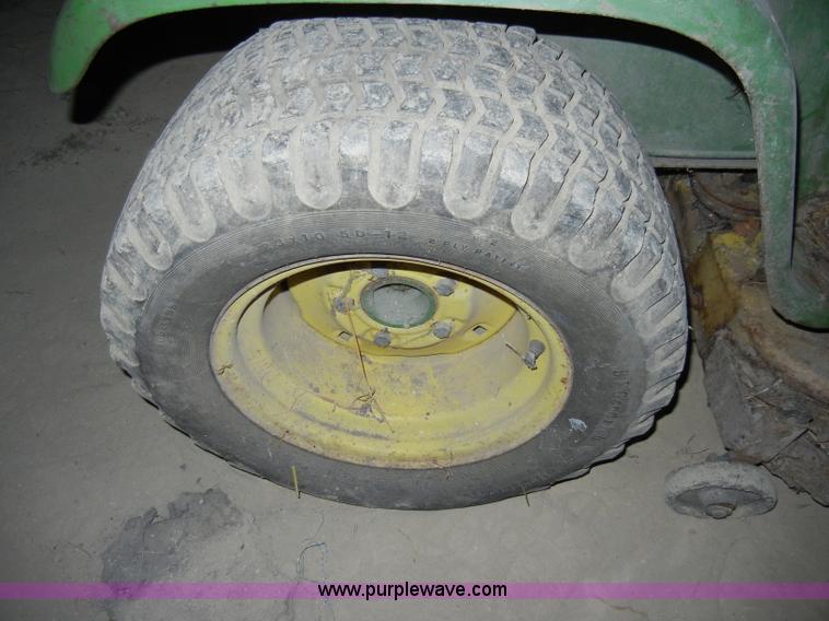 image for item B9486 John Deere 110 lawn mower