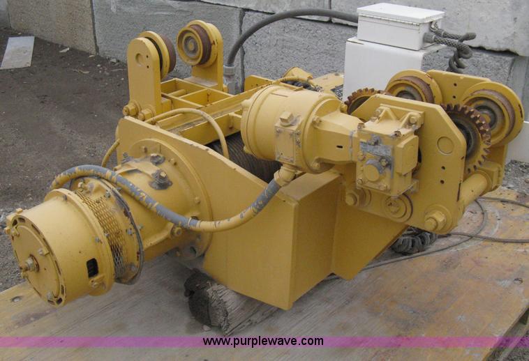 image for item B9647 Shepard Niles trolley mounted hoist