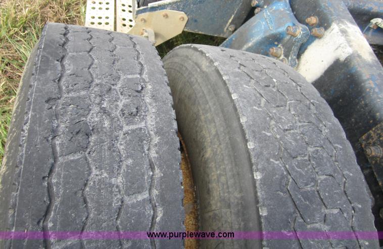 image for item C5085 1994 Freightliner FLD semi truck