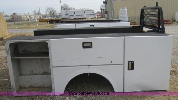 image for item C5244 Stahl service bed