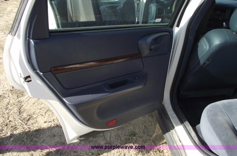 image for item C5817 2004 Chevrolet Impala