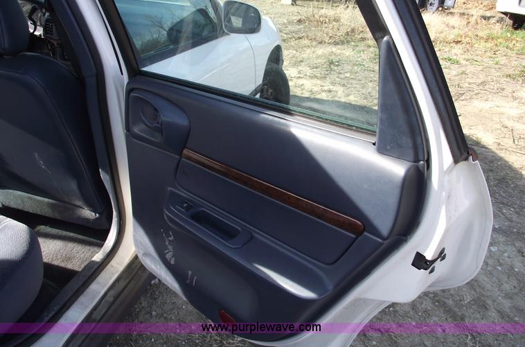 image for item C5817 2004 Chevrolet Impala