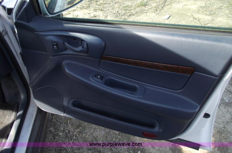 image for item C5817 2004 Chevrolet Impala