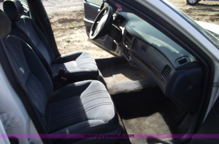 image for item C5817 2004 Chevrolet Impala