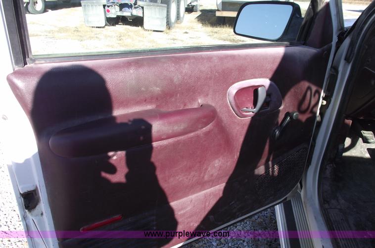 image for item C5887 1995 Chevrolet 1500 pickup truck