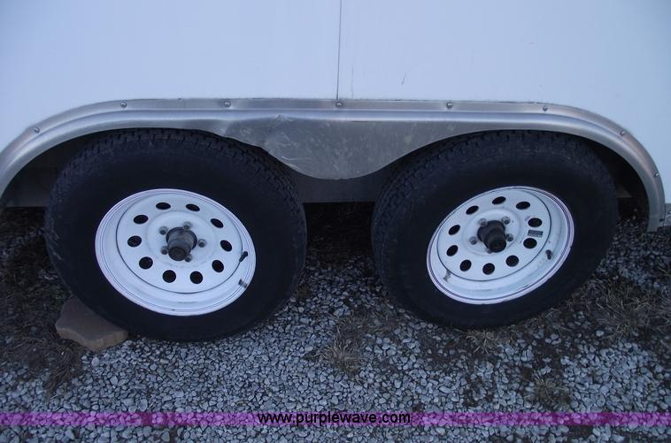 image for item C5900 2006 Sharp 20' enclosed trailer