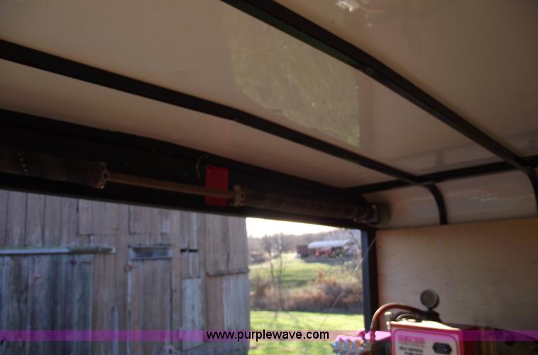 image for item C5900 2006 Sharp 20' enclosed trailer