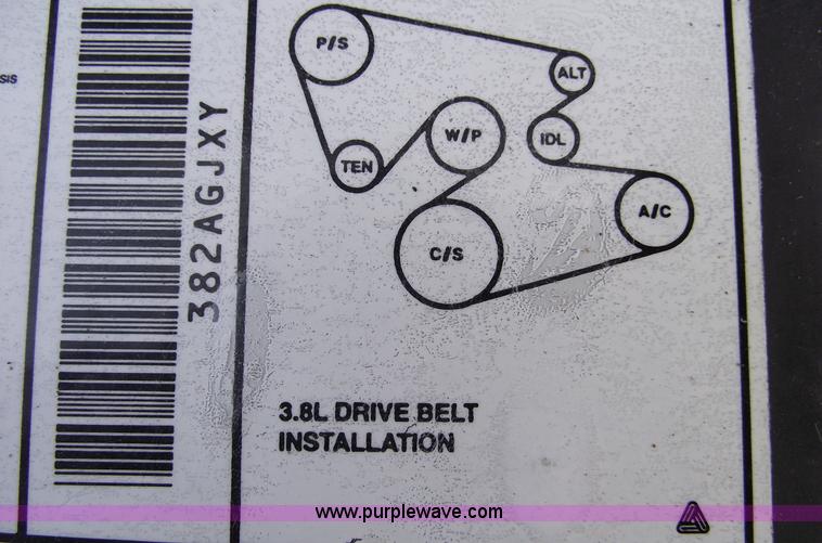 image for item C5917 1999 Ford Windstar LX mini van