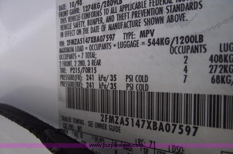 image for item C5917 1999 Ford Windstar LX mini van