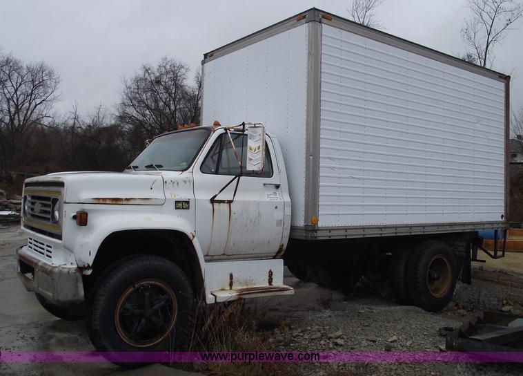 image for item C5950 1981 Chevrolet C60 box truck