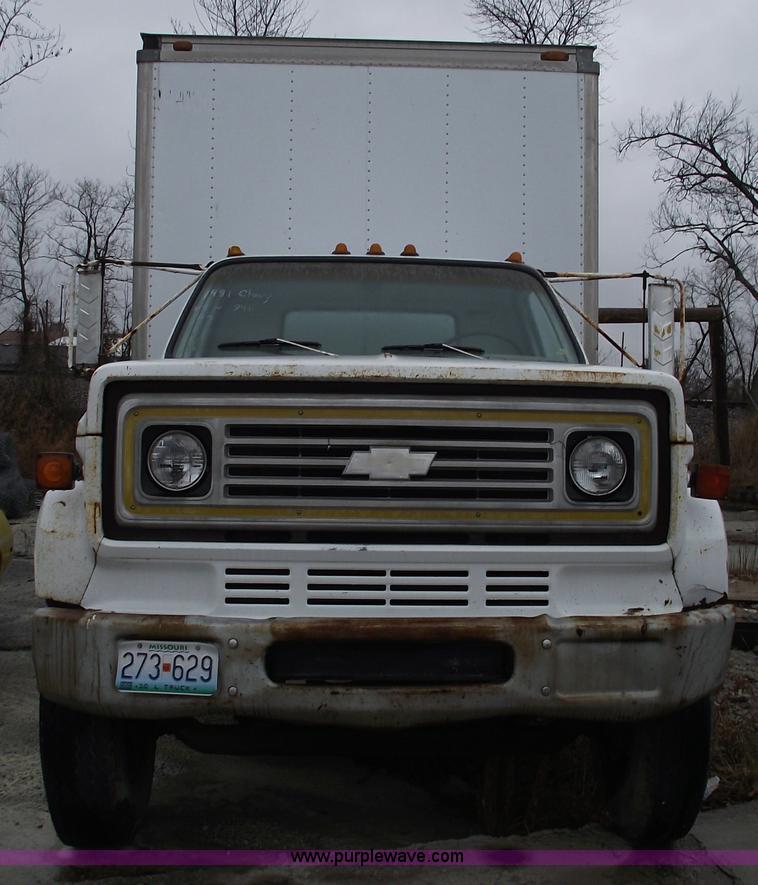 image for item C5950 1981 Chevrolet C60 box truck