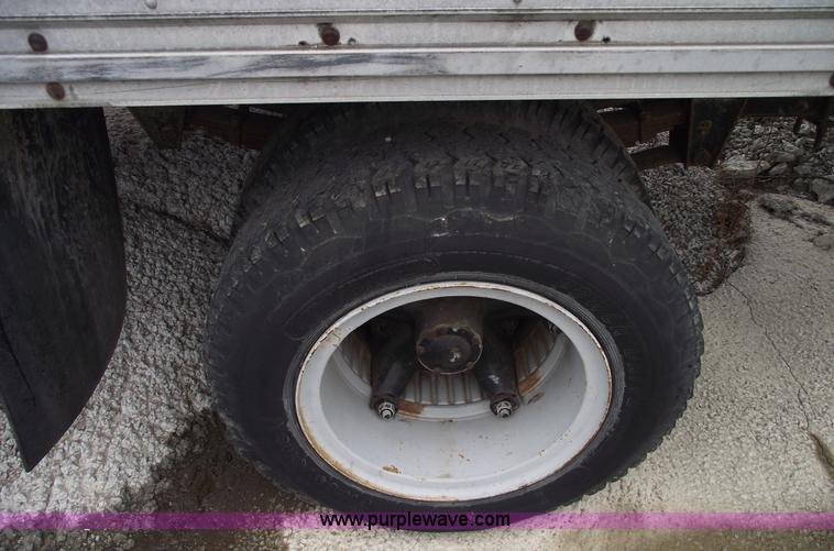 image for item C5950 1981 Chevrolet C60 box truck