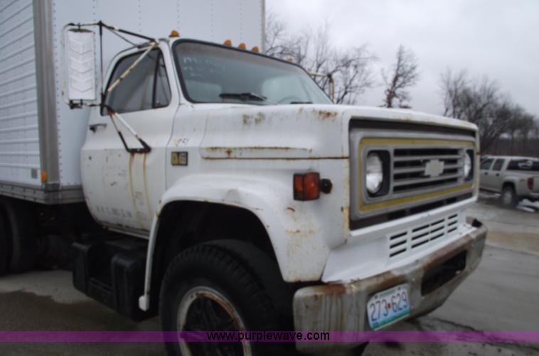 image for item C5950 1981 Chevrolet C60 box truck