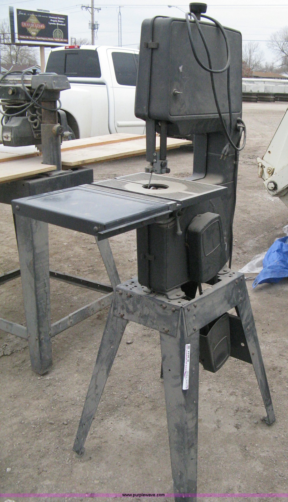 Craftsman 12" band saw/sander in Wichita, KS Item B9644 sold Purple