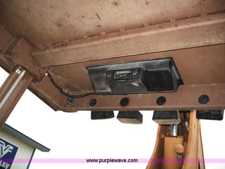 image for item A1685 1985 Case 580K backhoe