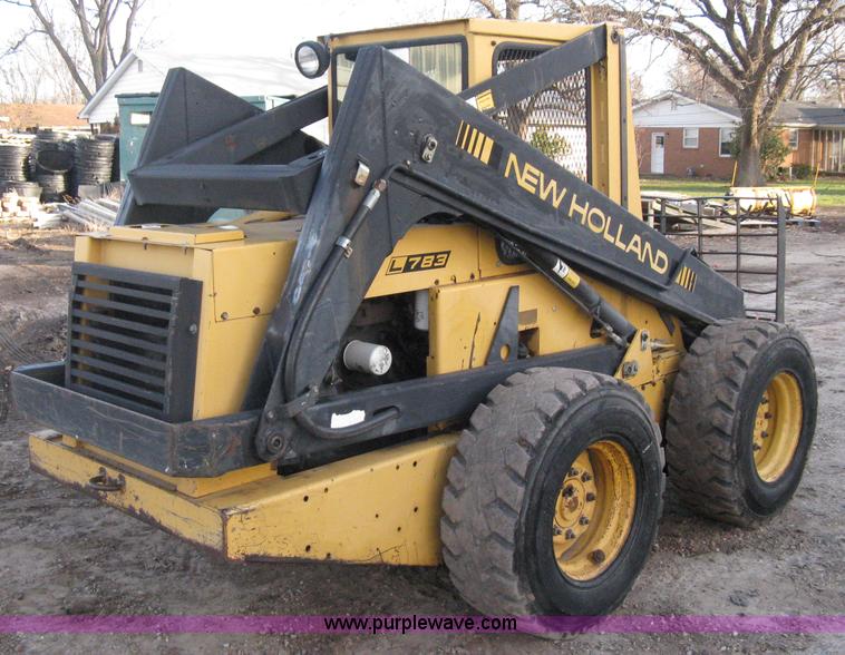 image for item A4492 1991 New Holland L783 skid steer