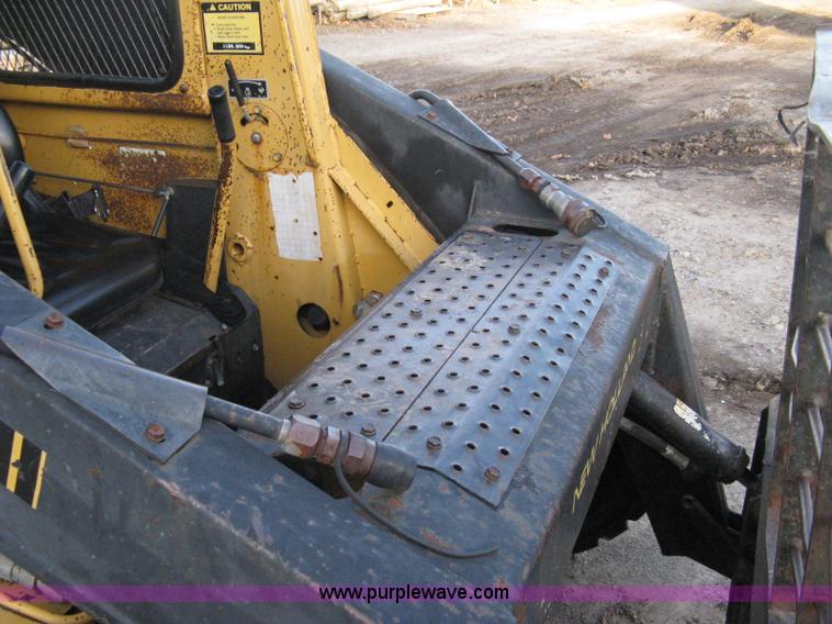 image for item A4492 1991 New Holland L783 skid steer