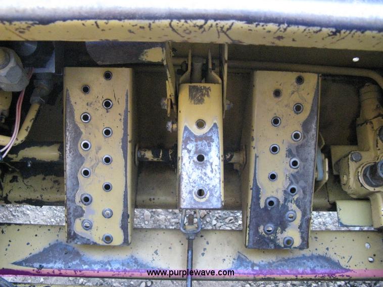 image for item A4492 1991 New Holland L783 skid steer