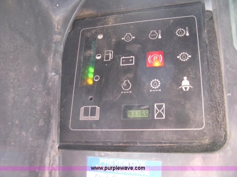 image for item A4493 2004 Case 85XT-HG skid steer