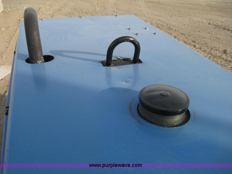 image for item A4496 2000 Miller DU-OP portable arc welder/generator