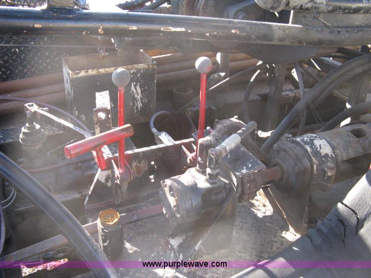 image for item A4498 1977 CME 550 ATV drilling rig