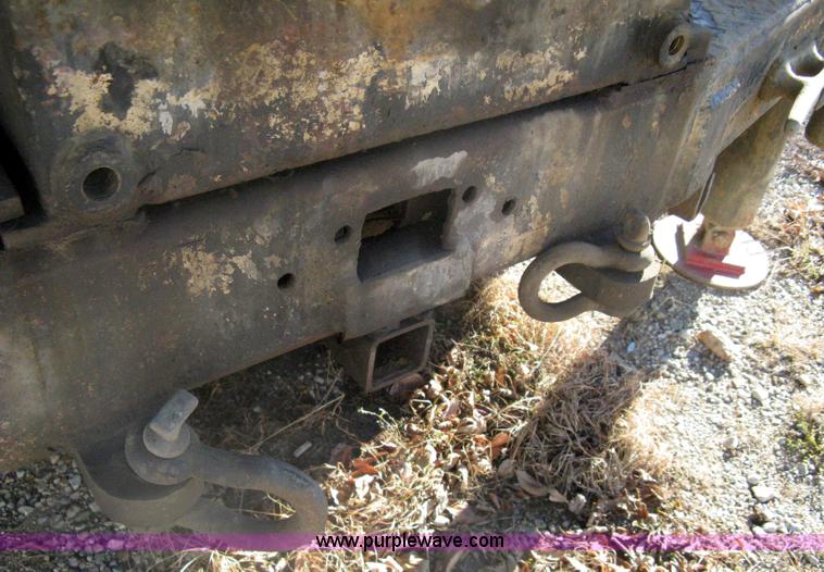 image for item A4498 1977 CME 550 ATV drilling rig