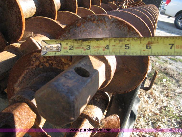 image for item A4498 1977 CME 550 ATV drilling rig