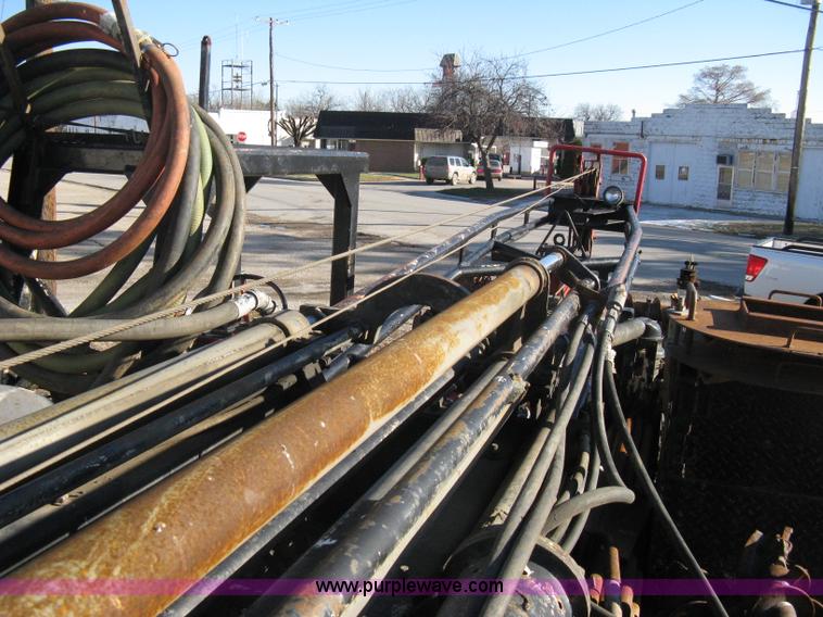 image for item A4498 1977 CME 550 ATV drilling rig