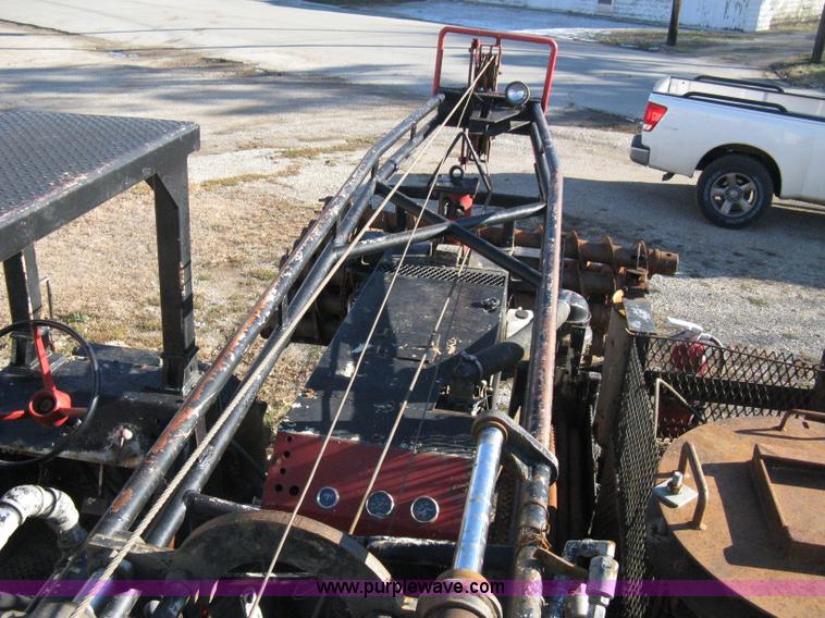 image for item A4498 1977 CME 550 ATV drilling rig