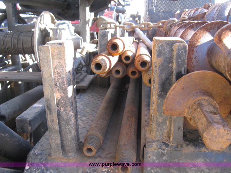 image for item A4498 1977 CME 550 ATV drilling rig