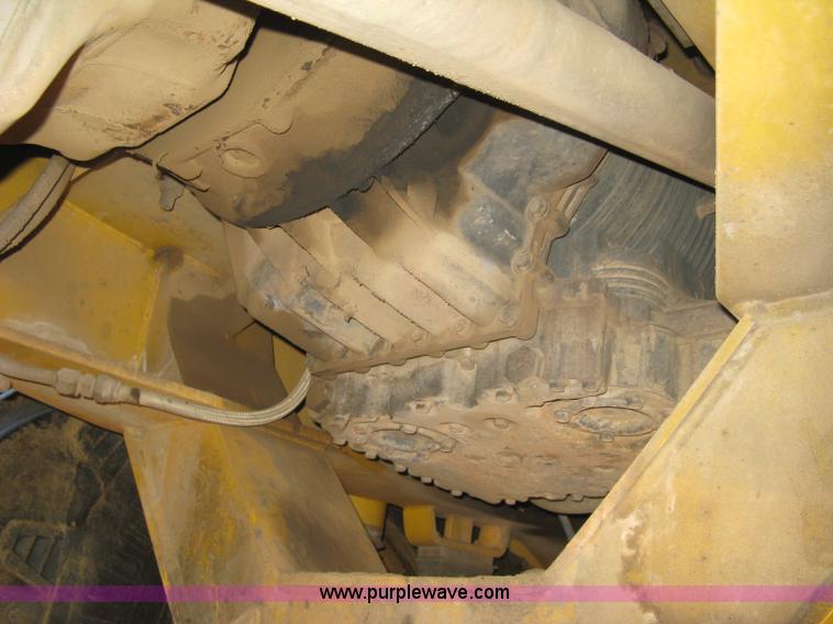 image for item A4499 2002 Bell 4206D 4WD articulating tractor