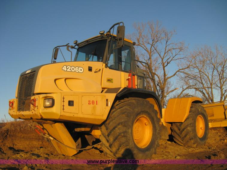 image for item A4499 2002 Bell 4206D 4WD articulating tractor