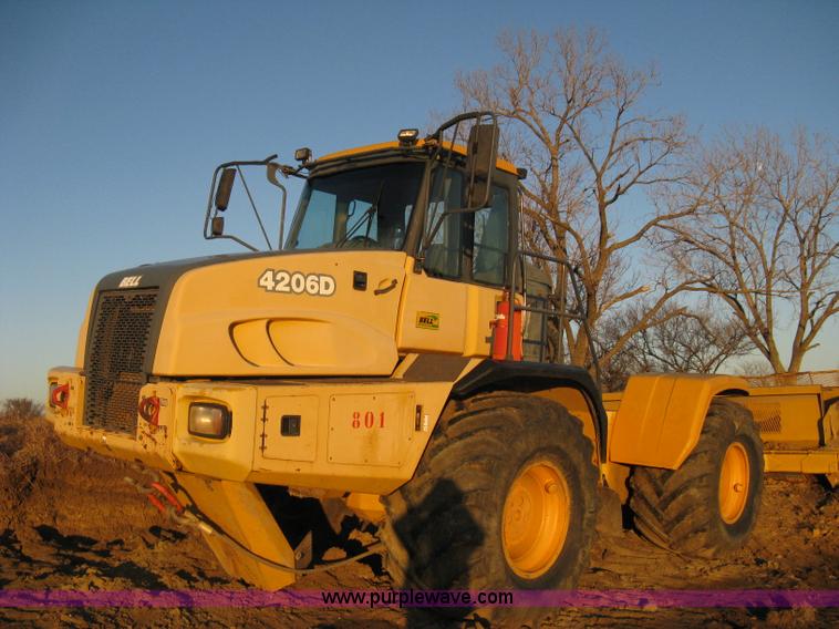image for item A4499 2002 Bell 4206D 4WD articulating tractor