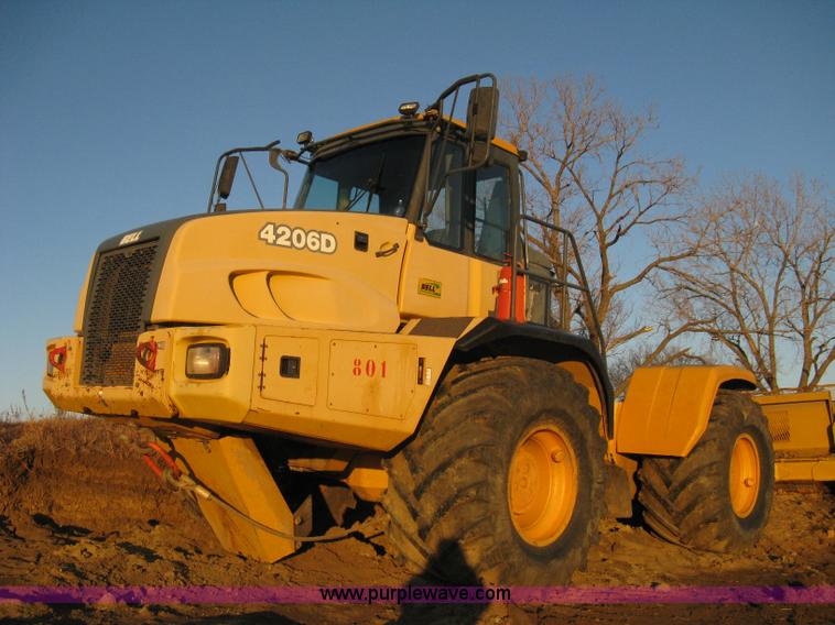 image for item A4499 2002 Bell 4206D 4WD articulating tractor