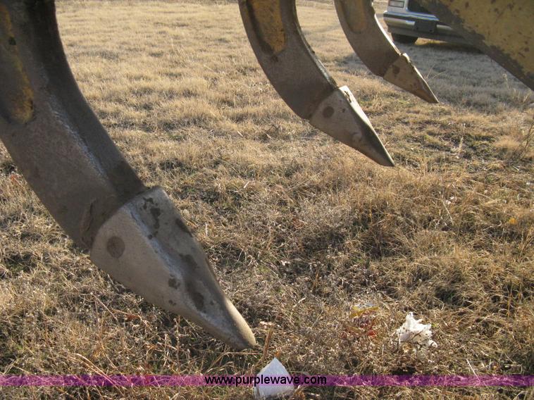 image for item A4500 1993 Caterpillar D6H Series II dozer