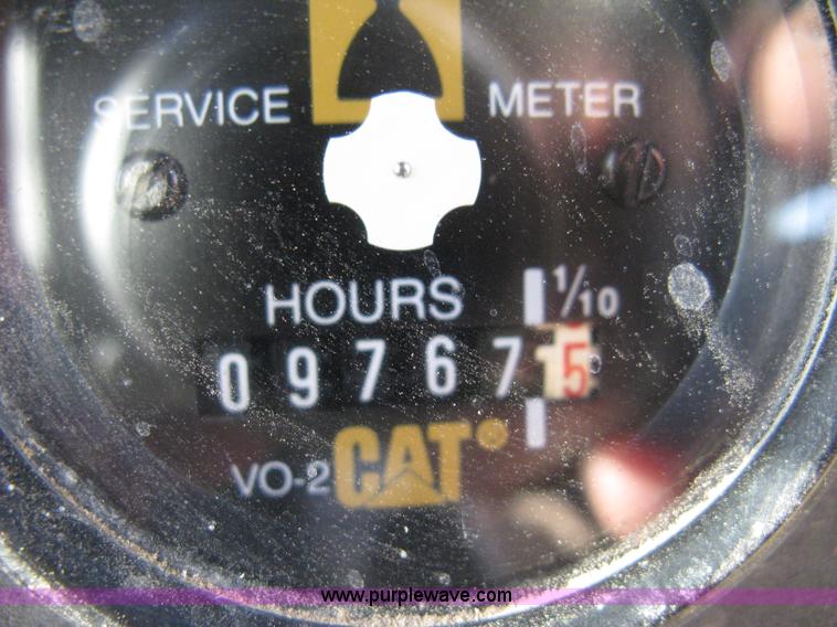 image for item A4500 1993 Caterpillar D6H Series II dozer