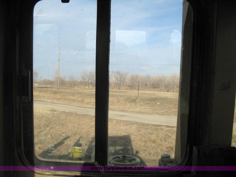 image for item A4500 1993 Caterpillar D6H Series II dozer