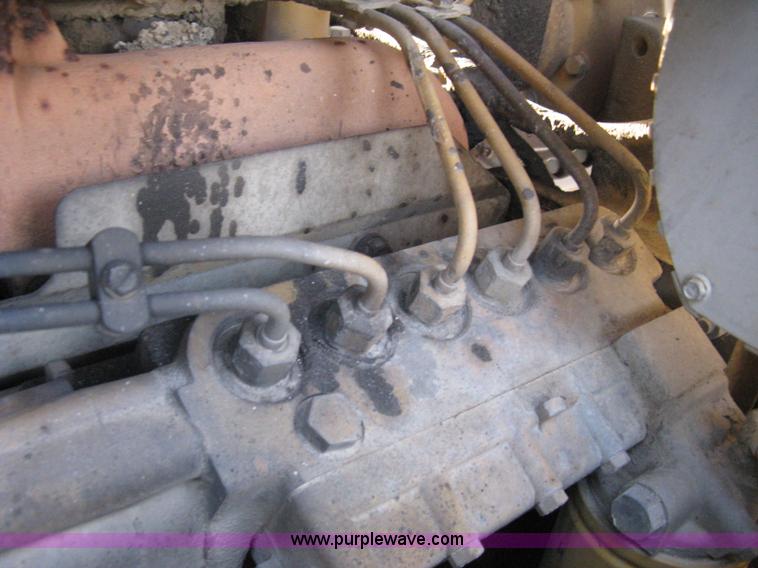 image for item A4500 1993 Caterpillar D6H Series II dozer