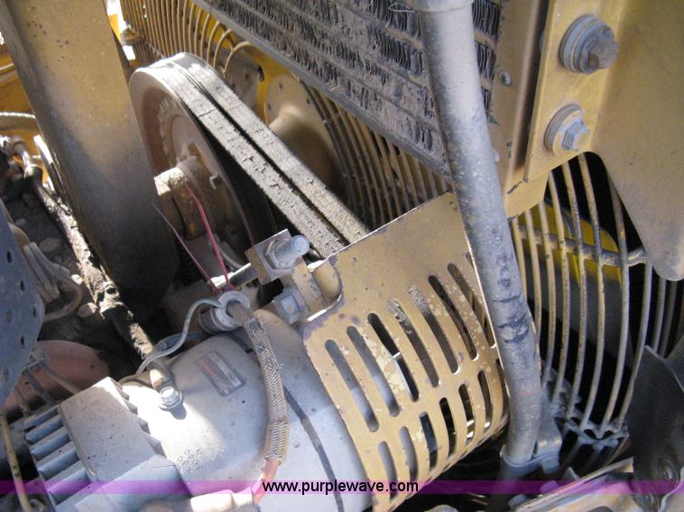 image for item A4500 1993 Caterpillar D6H Series II dozer