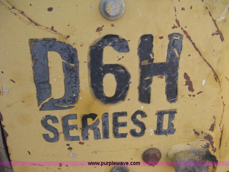 image for item A4500 1993 Caterpillar D6H Series II dozer