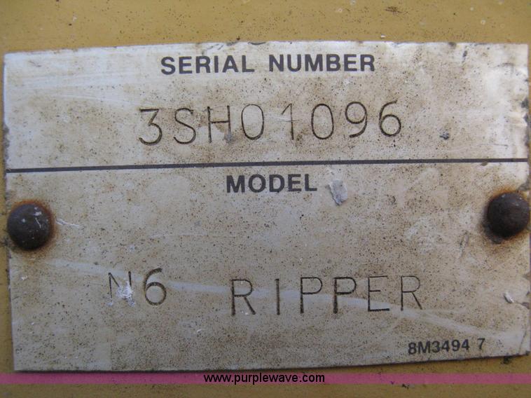 image for item A4500 1993 Caterpillar D6H Series II dozer