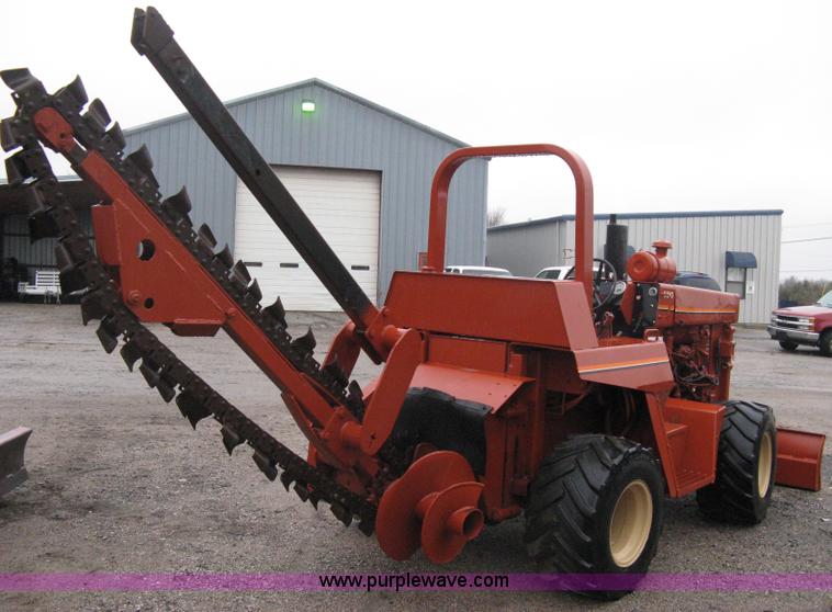 image for item A6017 Ditch Witch 6510 trencher