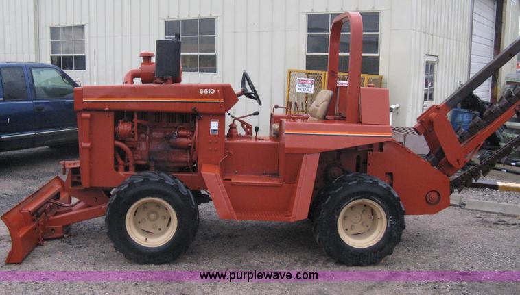 image for item A6017 Ditch Witch 6510 trencher