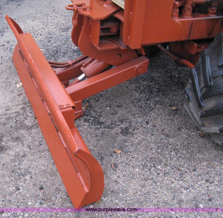 image for item A6017 Ditch Witch 6510 trencher