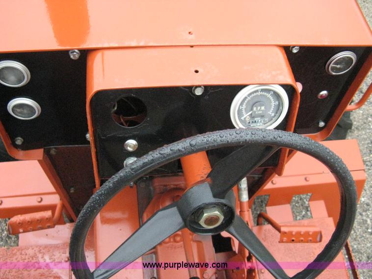 image for item A6017 Ditch Witch 6510 trencher
