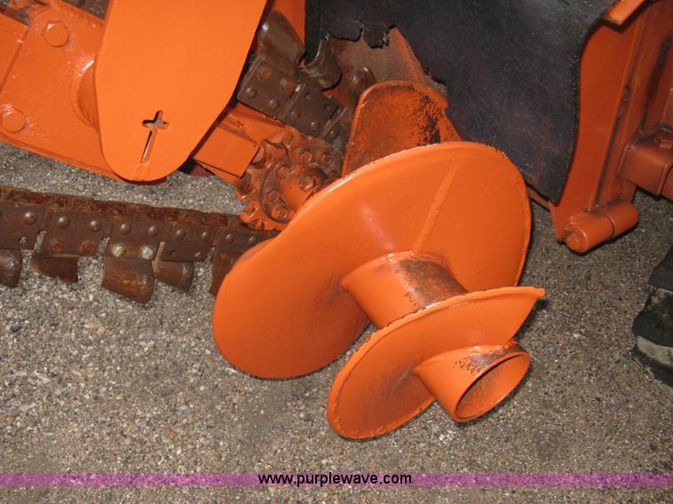 image for item A6017 Ditch Witch 6510 trencher