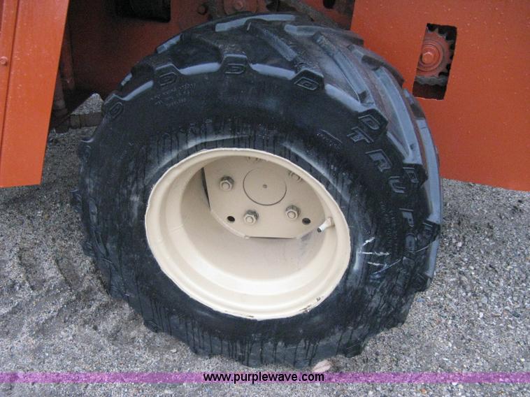 image for item A6017 Ditch Witch 6510 trencher