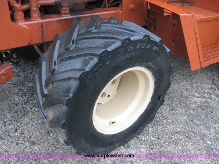 image for item A6017 Ditch Witch 6510 trencher