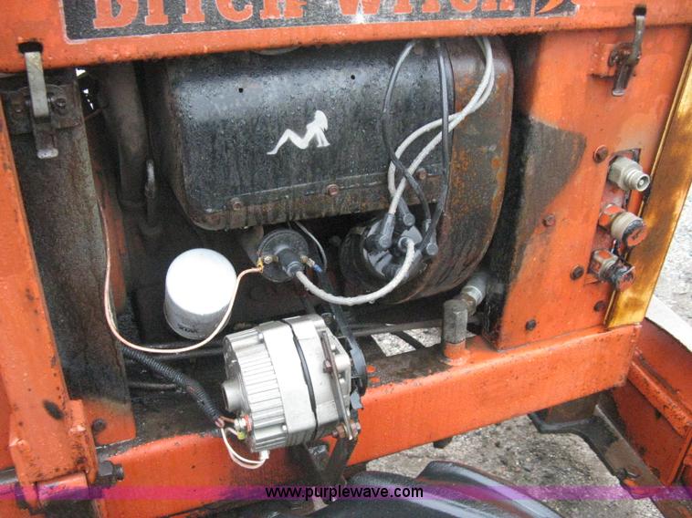 image for item A6018 Ditch Witch R30 trencher