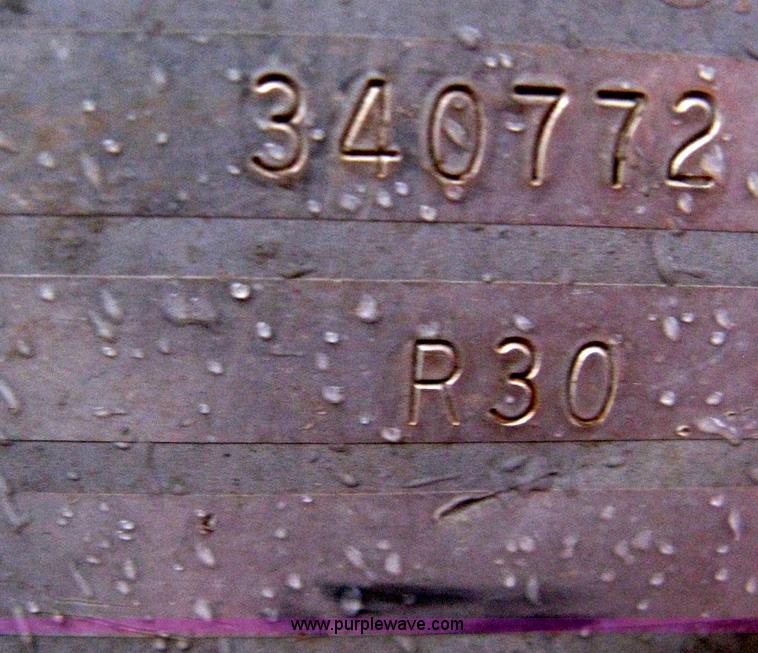 image for item A6018 Ditch Witch R30 trencher